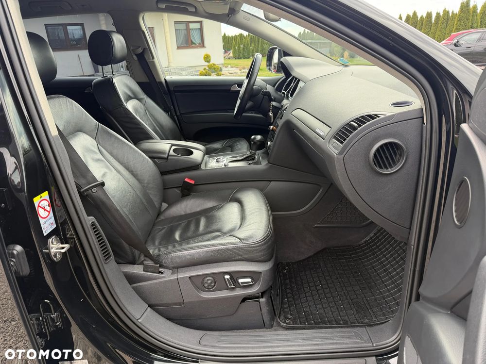 Audi Q7 - 8