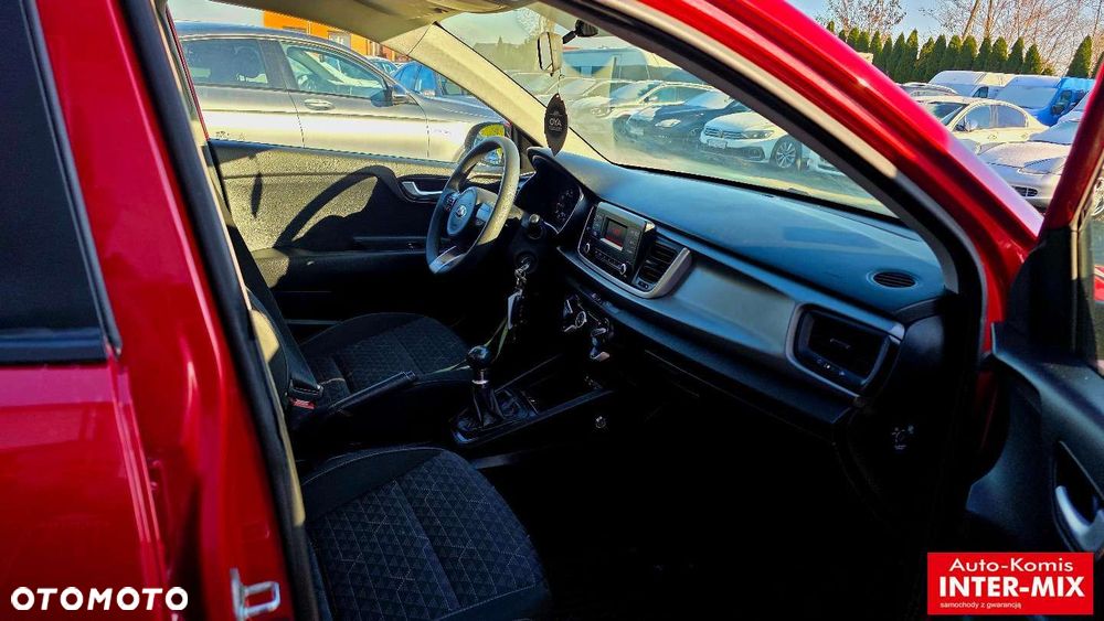 Kia Rio - 28