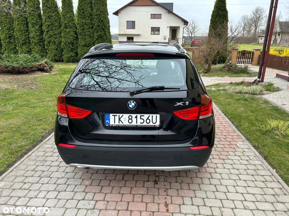 BMW X1 xDrive18d xLine - 6