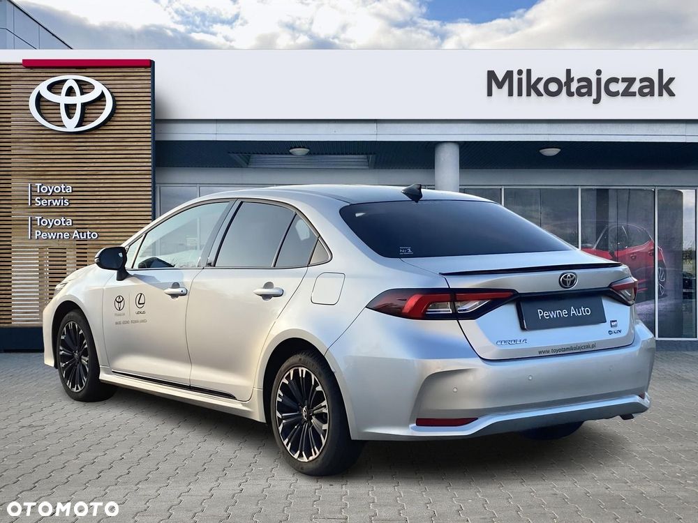 Toyota Corolla 1.8 Hybrid GR Sport - 3