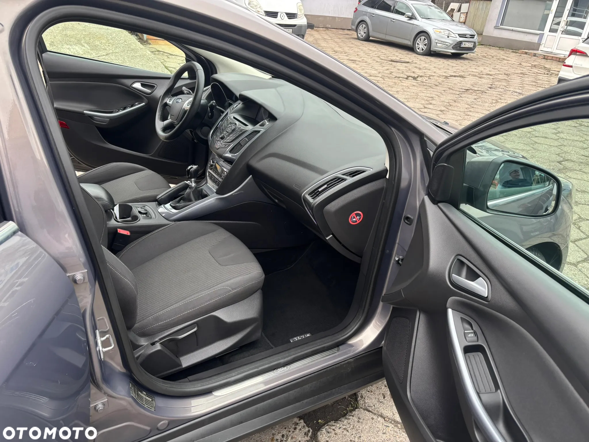 Ford Focus - 9