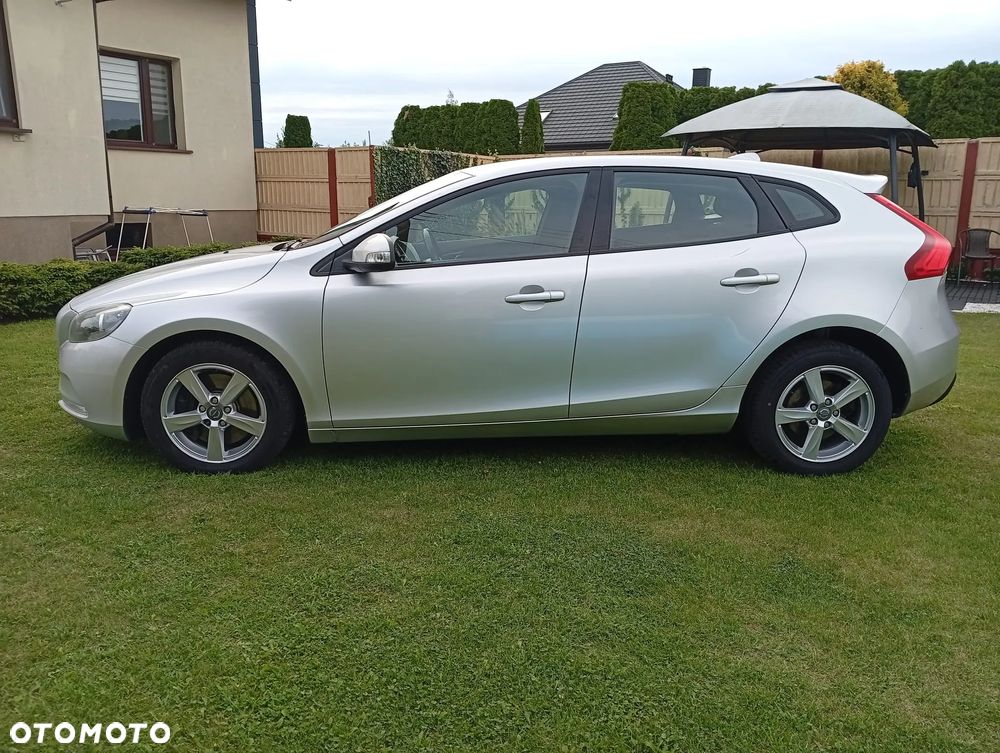 Volvo V40 D3 Kinetic - 5