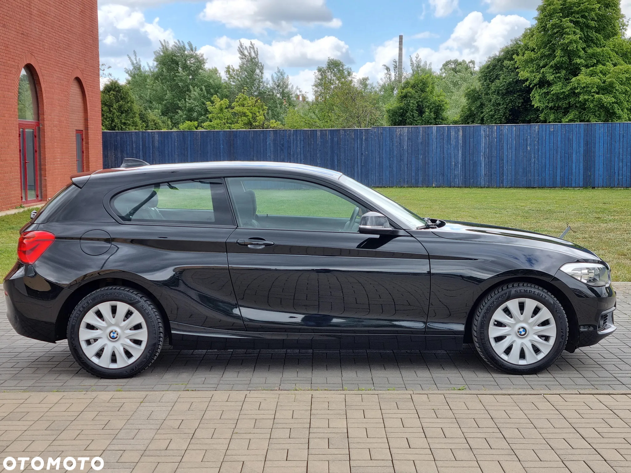 BMW Seria 1 116d - 2