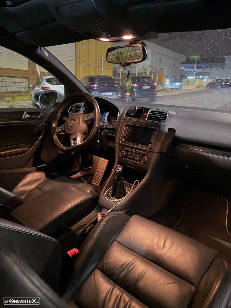 VW Golf 2.0 TDI DPF GTD - 4