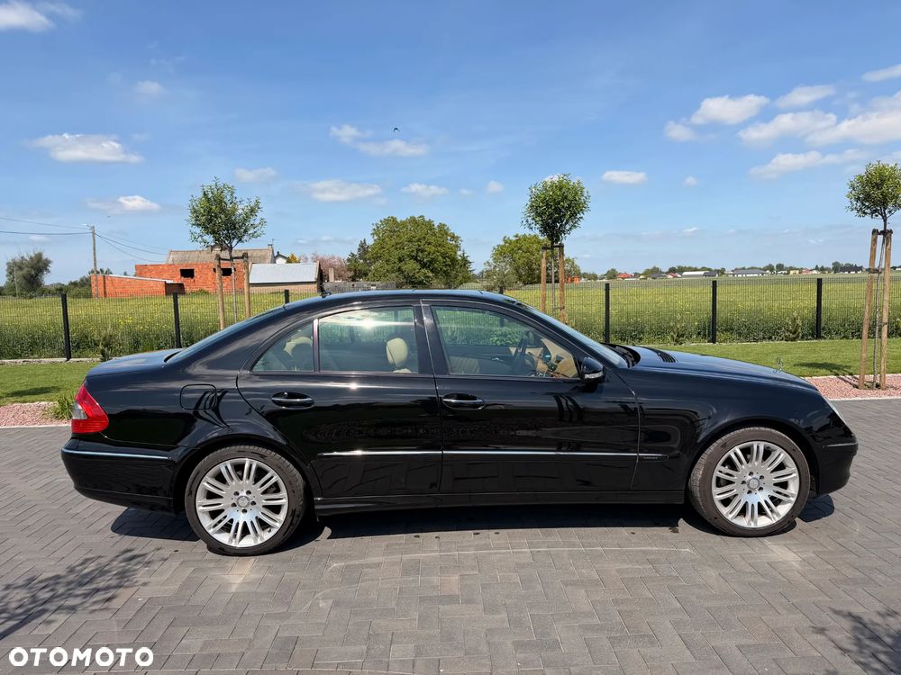 Mercedes-Benz Klasa E 280 CDI 4Matic Automatik Elegance DPF - 4