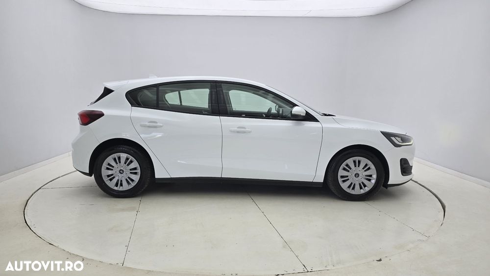 Ford Focus 1.5 EcoBlue Trend Edition - 6