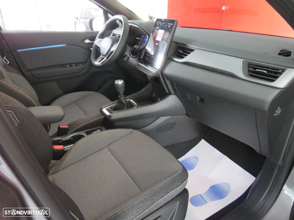 Renault Captur 1.0 TCe Techno Bi-Fuel - 26