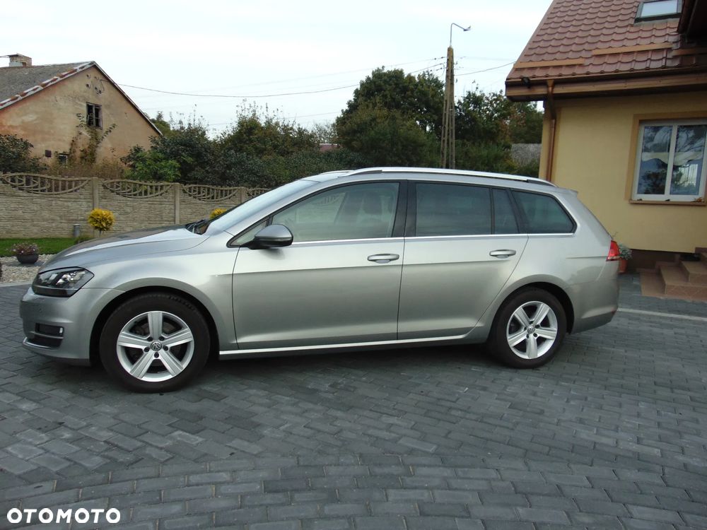 Volkswagen Golf - 2