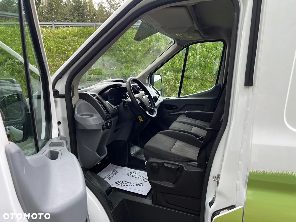 Ford Transit - 10