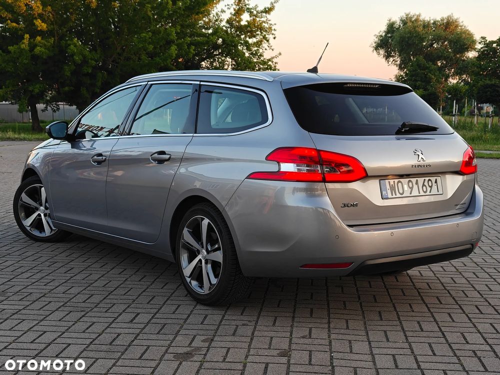 Peugeot 308 1.5 BlueHDi Allure S&S EAT6 - 6