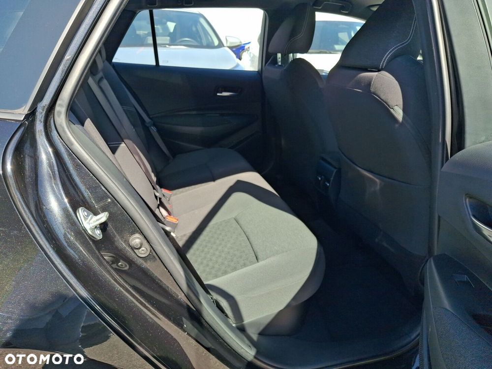 Toyota Corolla 1.8 Hybrid Comfort - 22