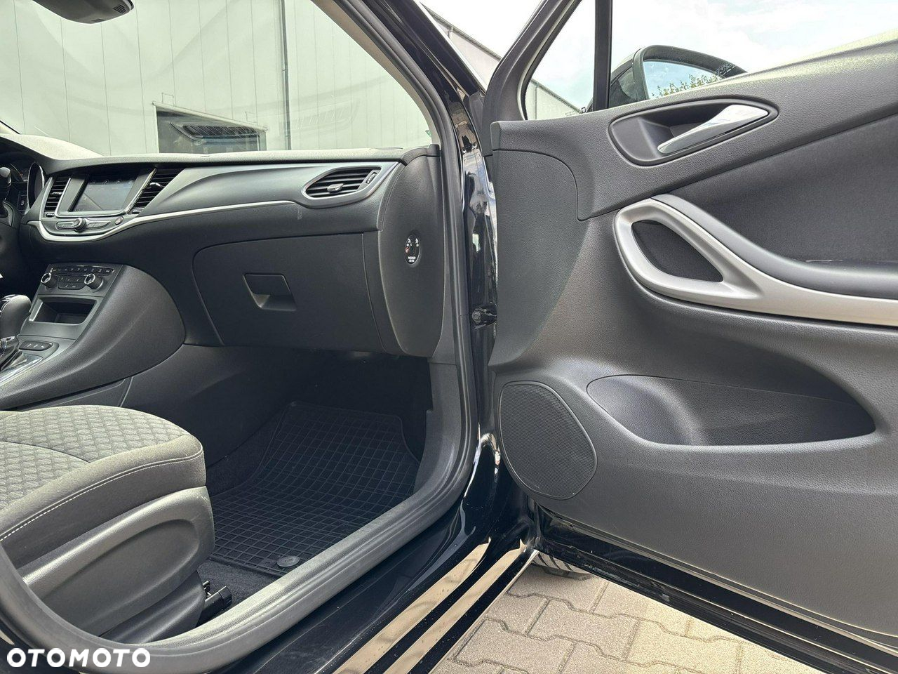 Opel Astra V 1.4 T Edition S&S - 17