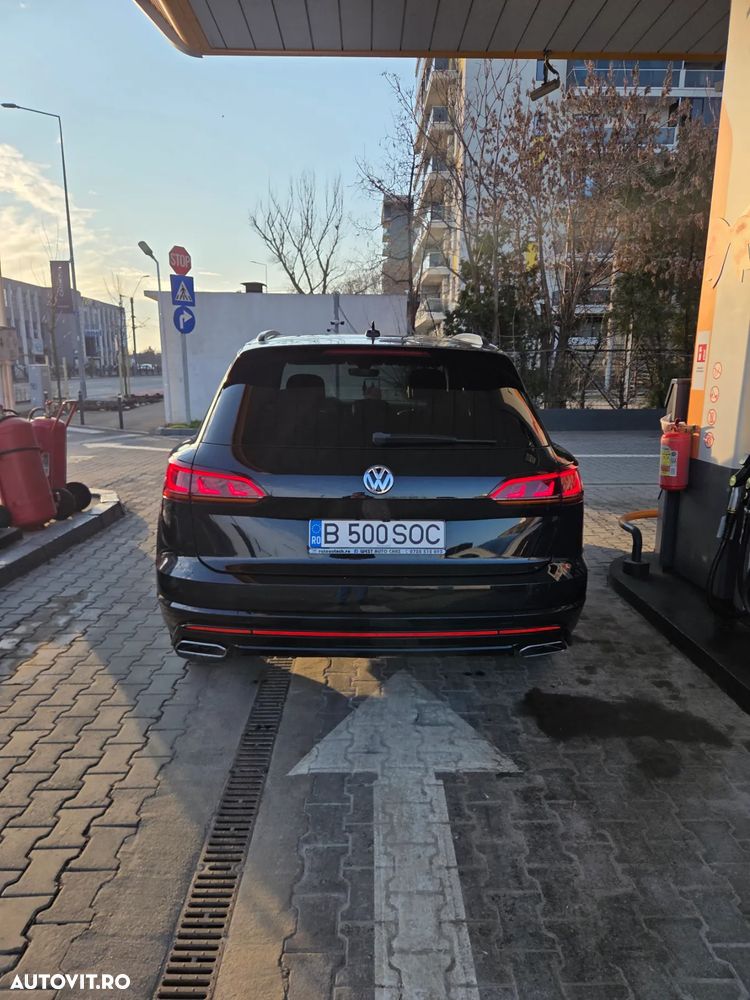 Volkswagen Touareg 3.0 V6 TDI 4Motion DPF Automatik R-Line - 4