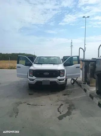 Ford F150 - 4