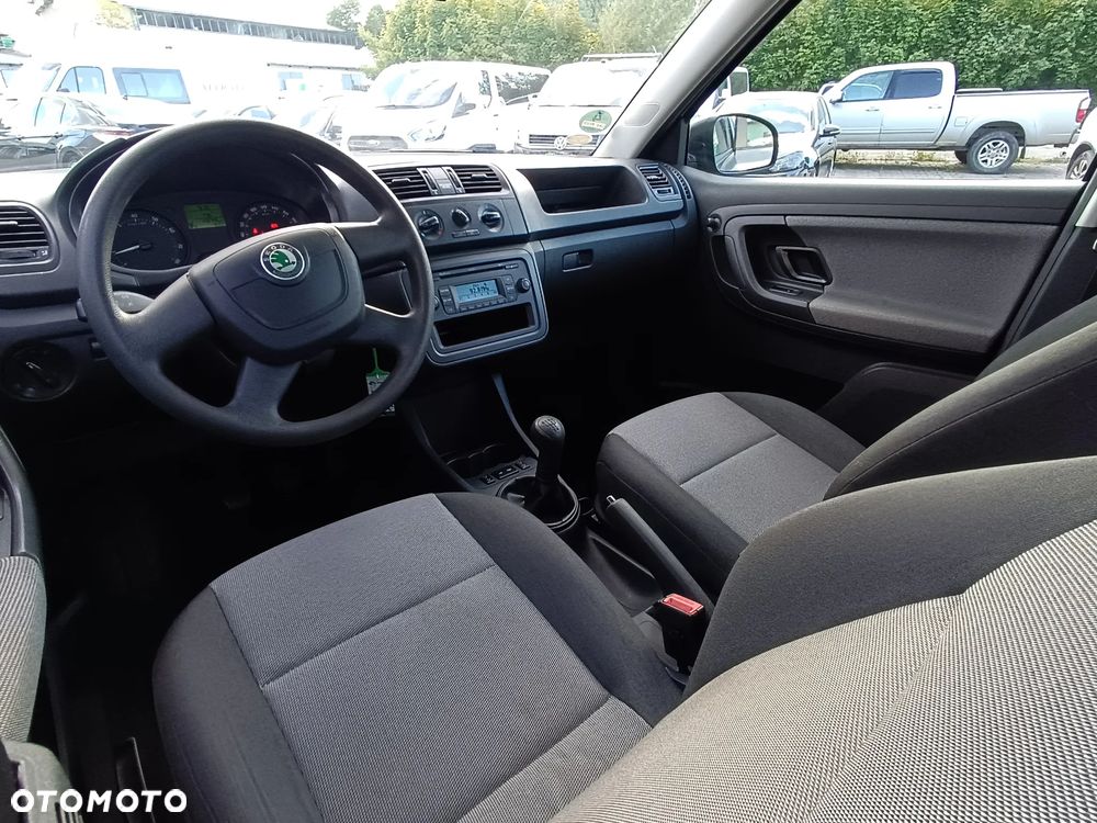 Skoda Fabia 1.2 HTP Ambition - 17