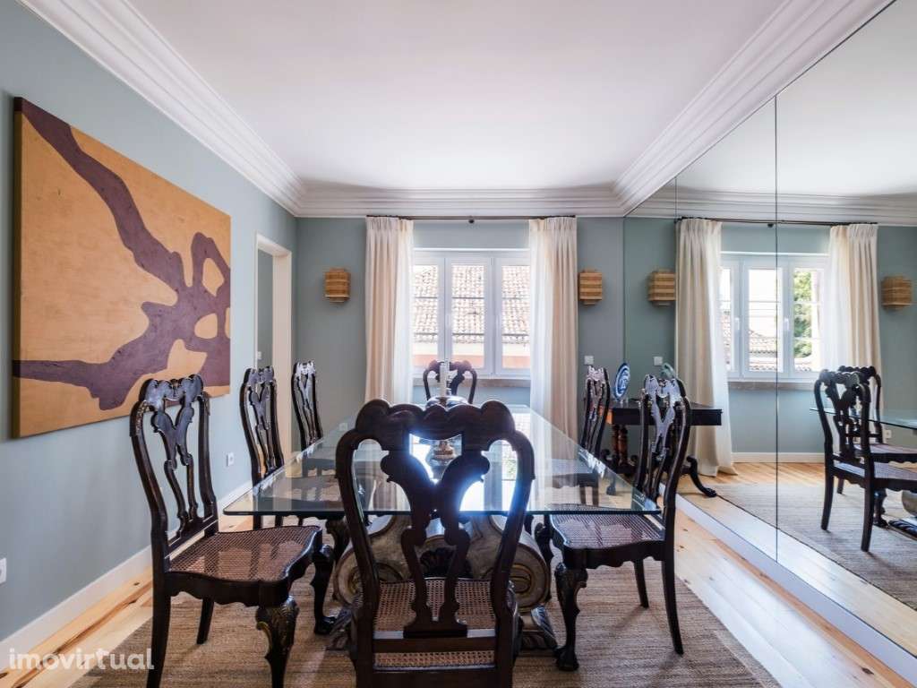 Lapa | Exclusivo Apartamento T2 com 2 Suítes e 3 Salas - Grande imagem: 3/44