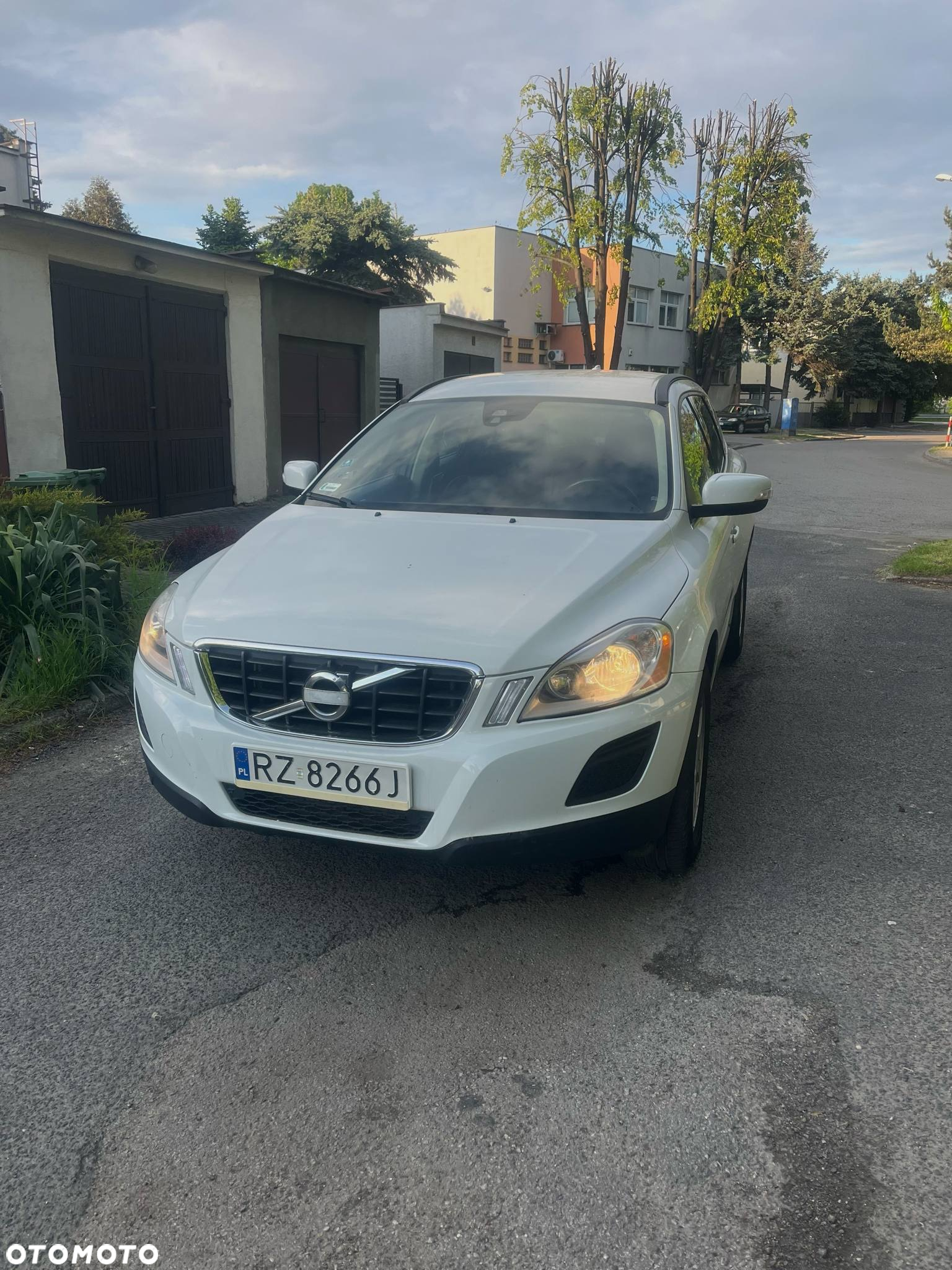 Volvo XC 60 2.4D AWD Kinetic - 8