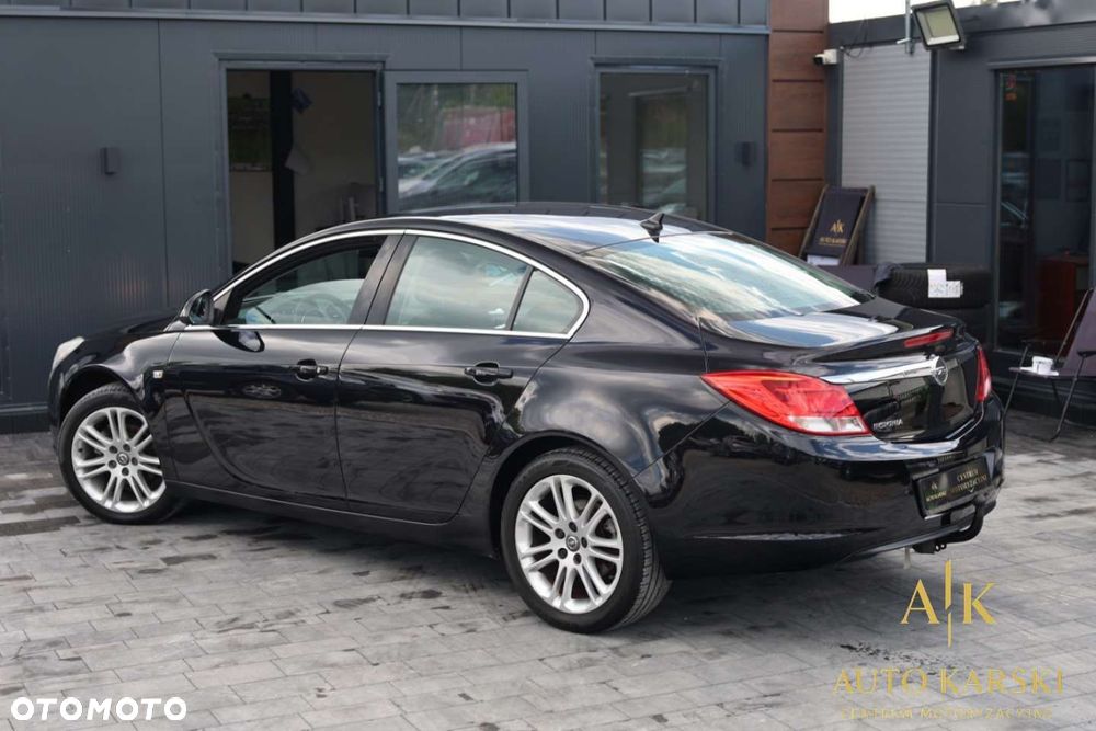 Opel Insignia - 22