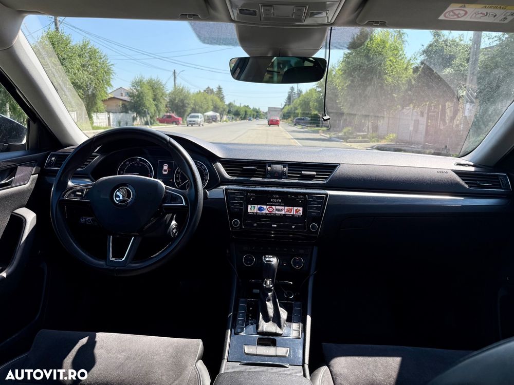 Skoda Superb 2.0 TDI DSG 4X4 Style - 13