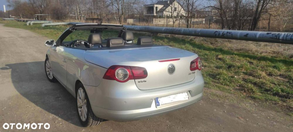 Volkswagen Eos - 3