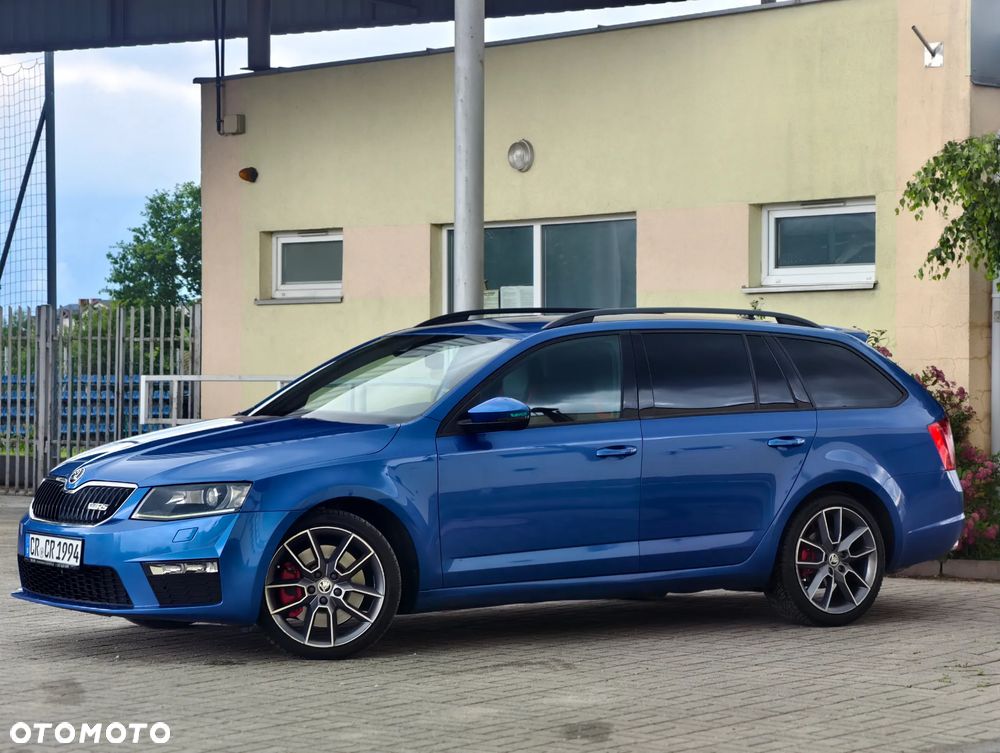 Skoda Octavia 2.0 TDI DSG RS - 29