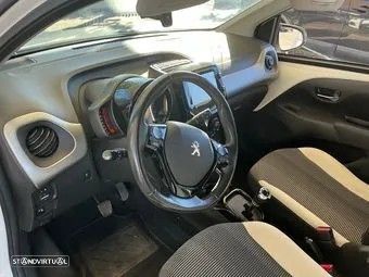 Peugeot 108 - 8