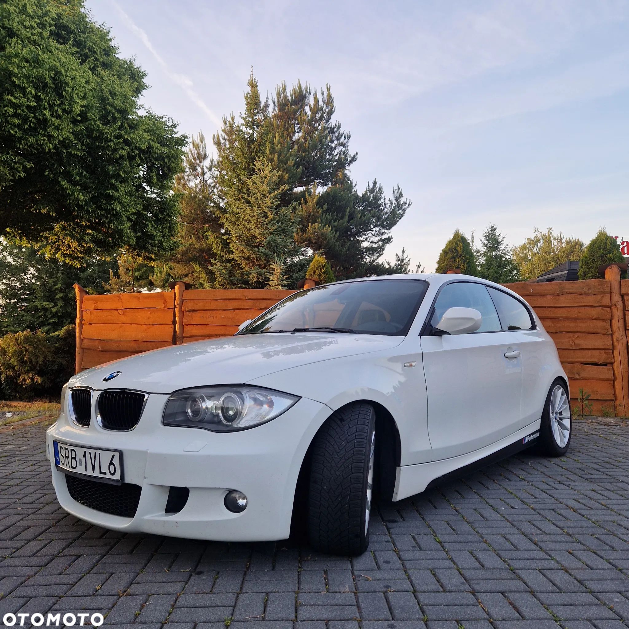 BMW Seria 1 120d - 1