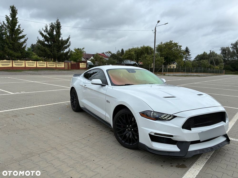 Ford Mustang - 2