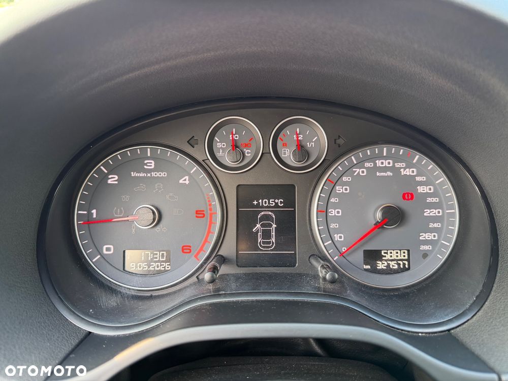 Audi A3 Sportback 1.6 TDI DPF Ambition - 14