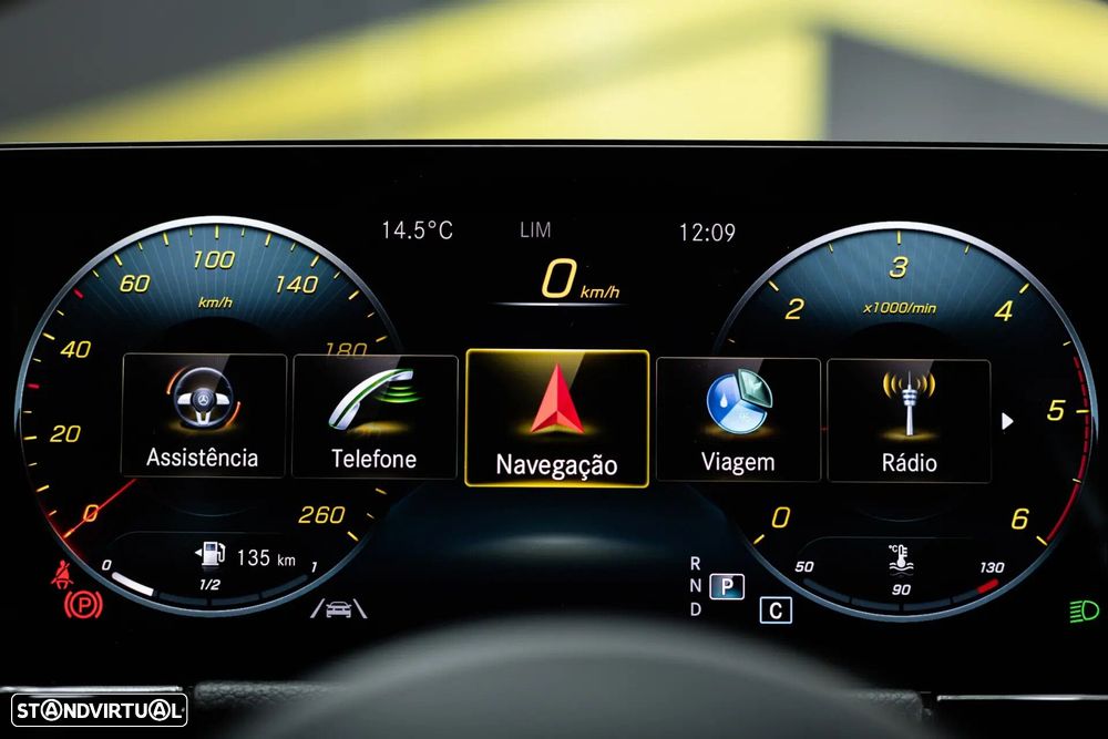 Mercedes-Benz GLA 180 d Business Solutions - 40