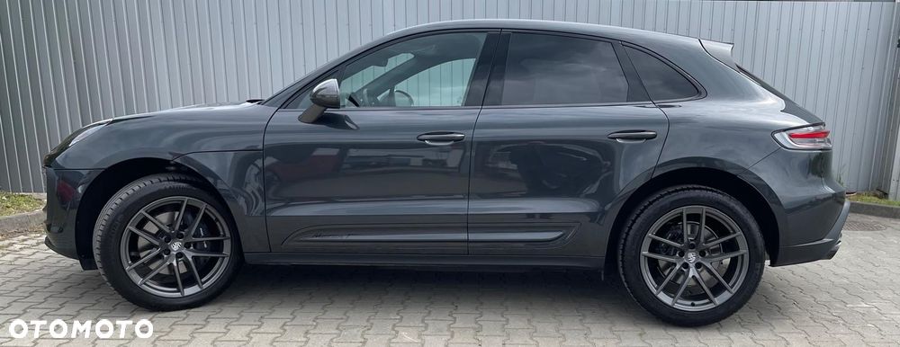 Porsche Macan T - 13