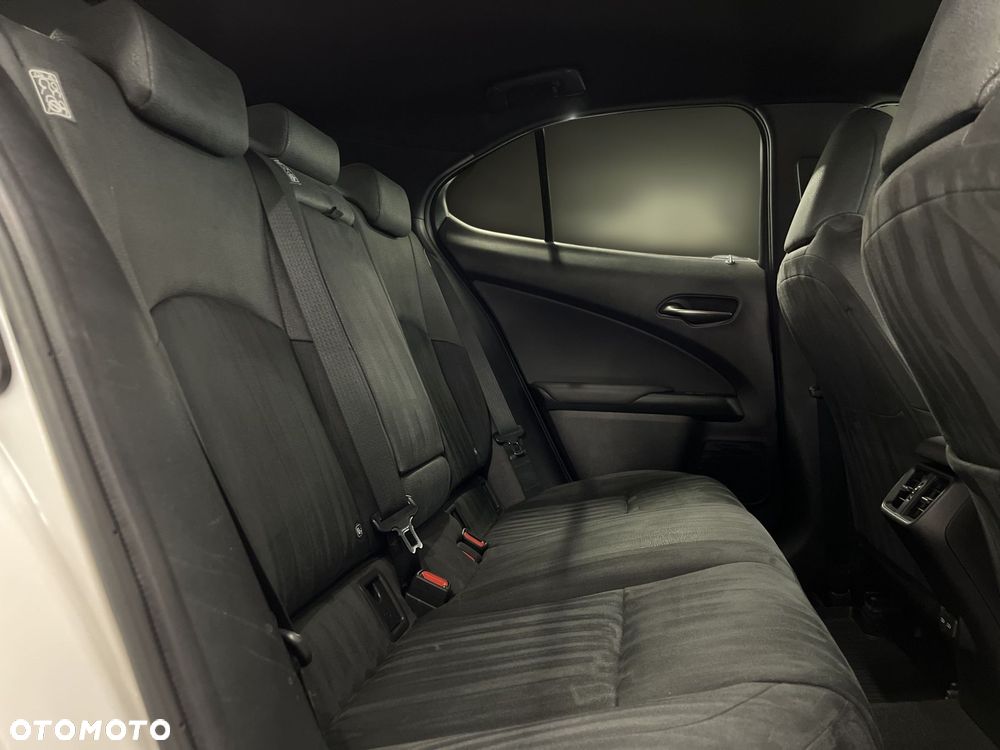 Lexus UX 200 GPF Business Edition 2WD - 13