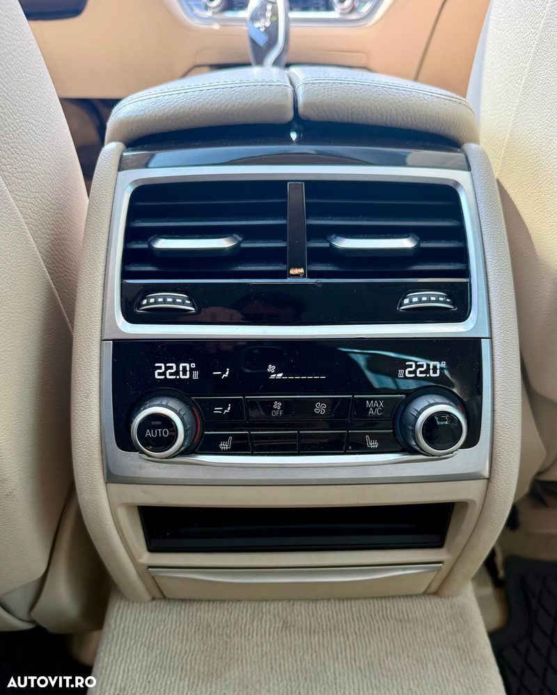 BMW Seria 7 730Ld xDrive - 10