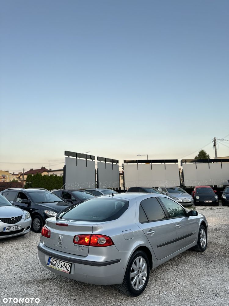 Renault Laguna - 3