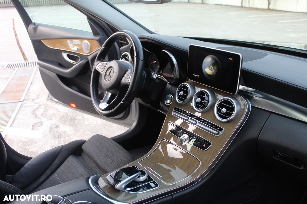 Mercedes-Benz C 220 (BlueTEC) d 7G-TRONIC Exclusive - 7
