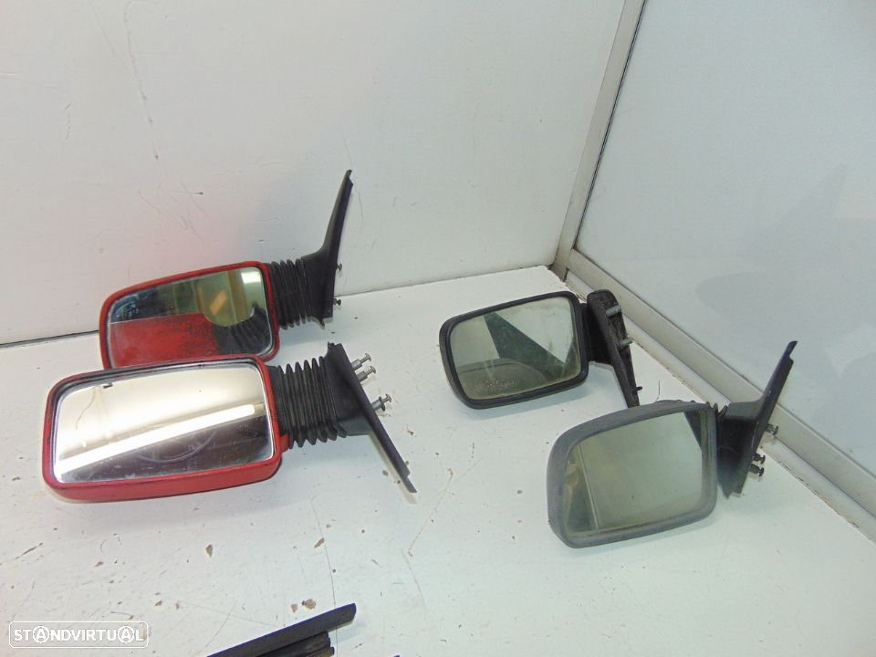 Peugeot 205 farolins trás e + peças - 5