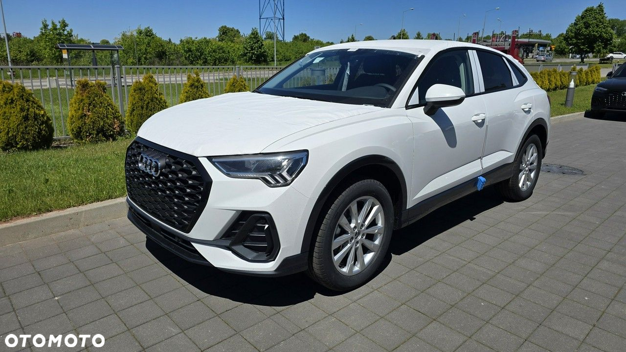 Audi Q3 Sportback - 2