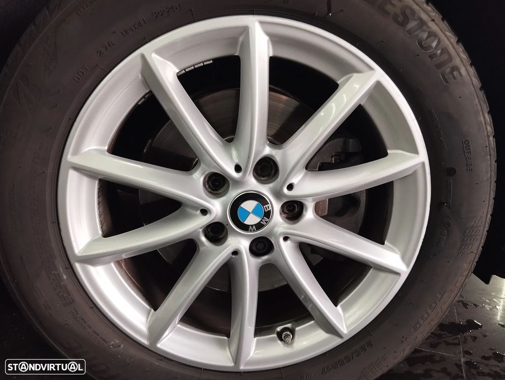 BMW X2 18 d sDrive Auto — fotografia 9