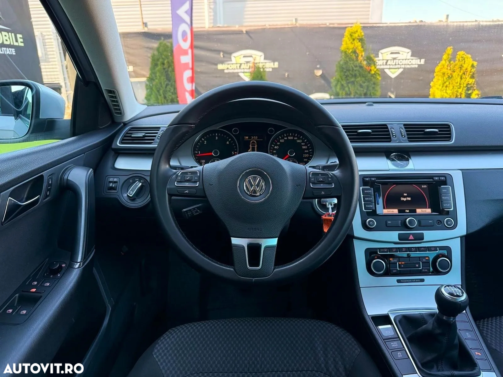 Volkswagen Passat Variant 1.6 TDI BlueMotion Technology Business Edition - 7