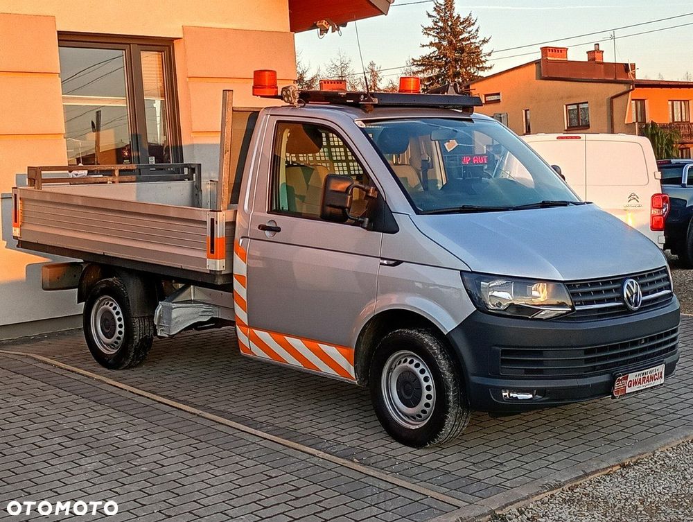 Volkswagen Transporter - 4