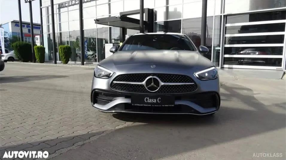 Mercedes-Benz C 300 MHEV - 12
