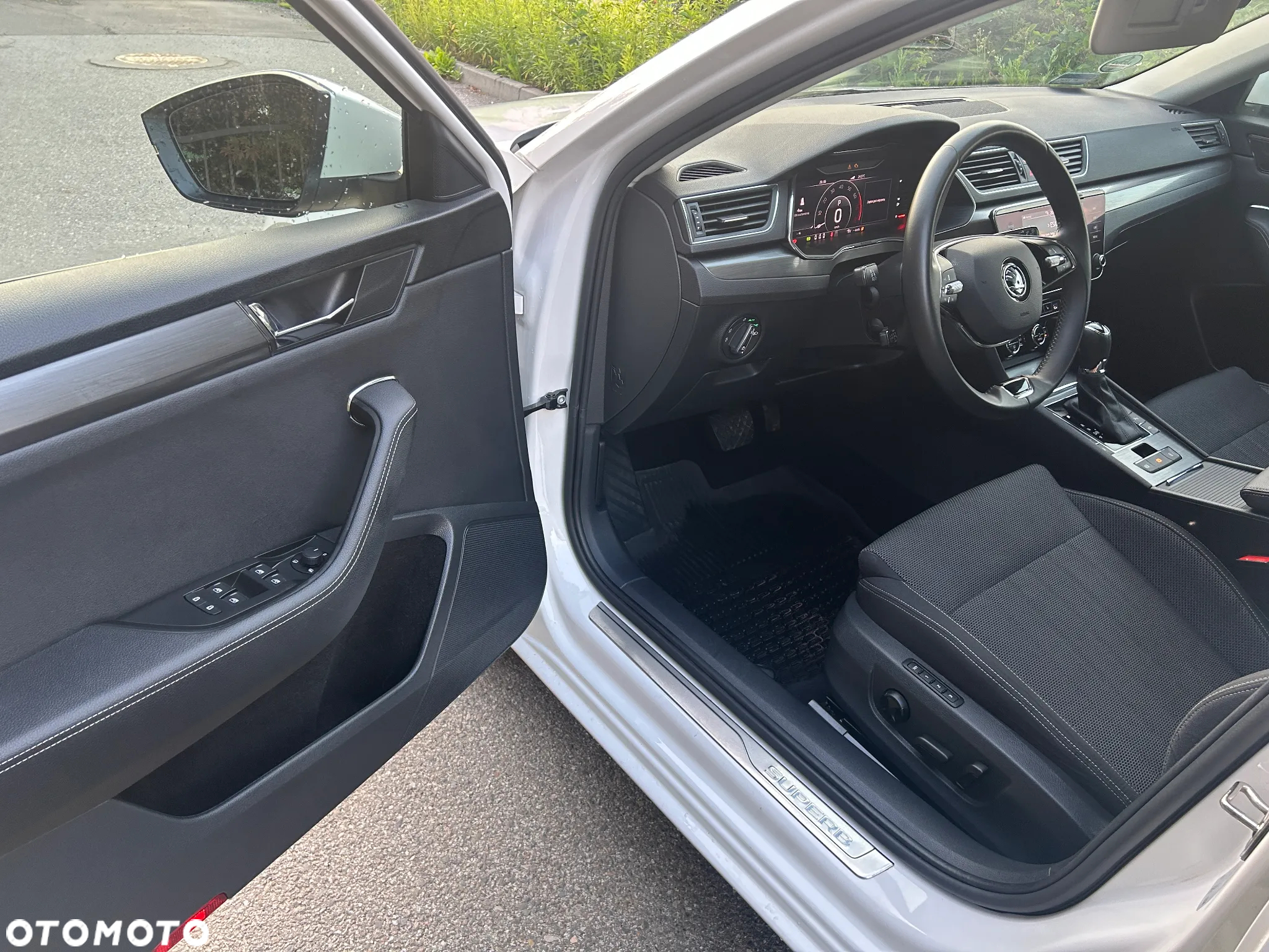 Skoda Superb 1.4 TSI Plug-In Hybrid Style DSG - 11