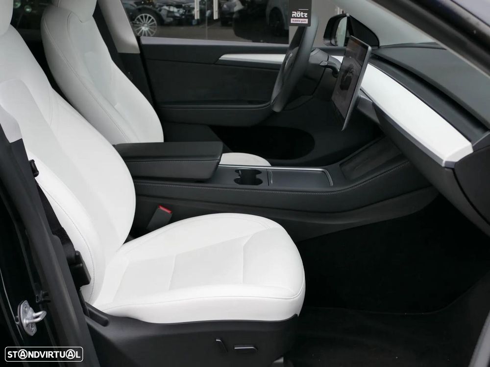 Tesla Model Y Tração Traseira - 30
