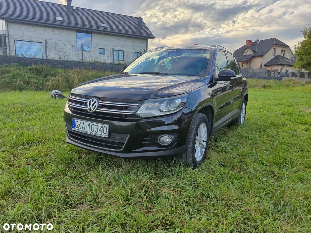 Volkswagen Tiguan - 1