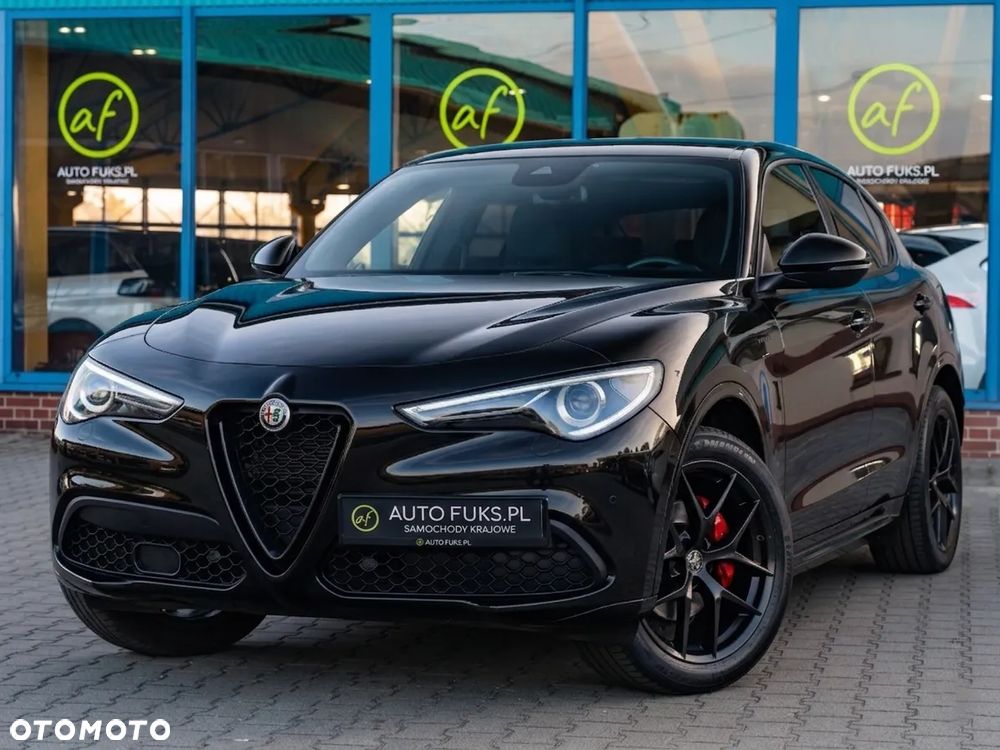 Alfa Romeo Stelvio 2.0 Turbo Veloce Q4 - 1