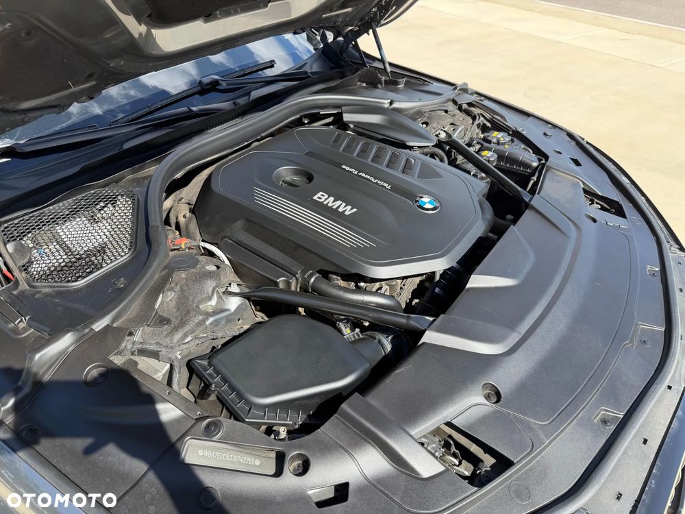 BMW Seria 7 - 20