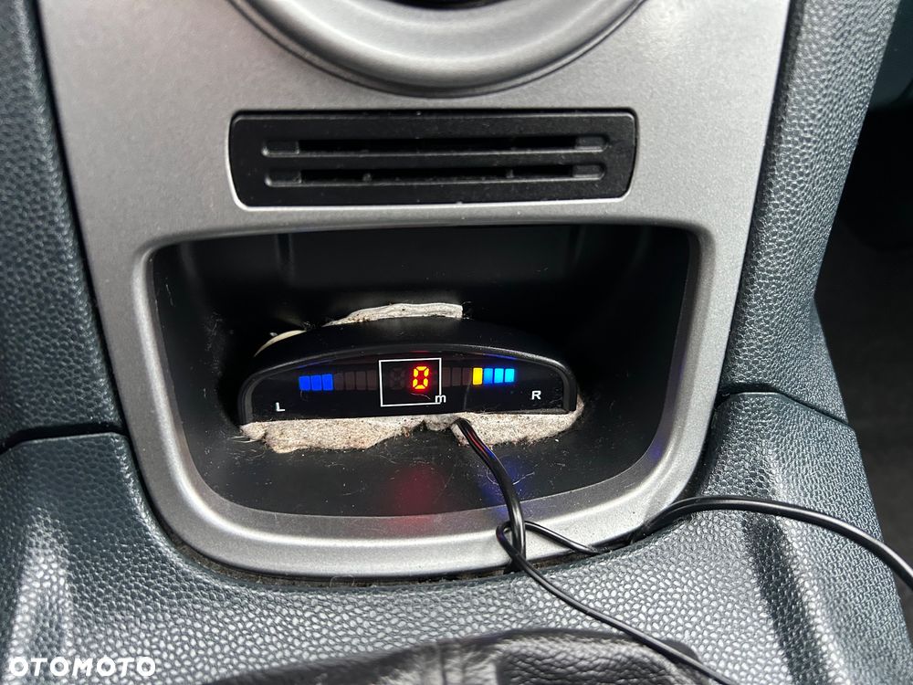 Ford Fiesta 1.25 Trend - 24