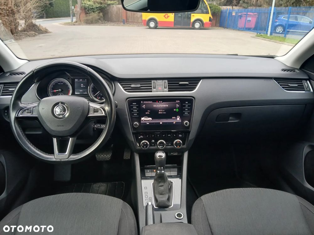 Skoda Octavia 2.0 TDI Style DSG - 10