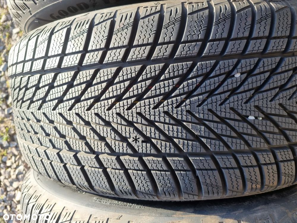 Opony Goodyear UltraGrip Performance3 235/40R19 96V 2024r.4x8,5mm jak nowe - 3