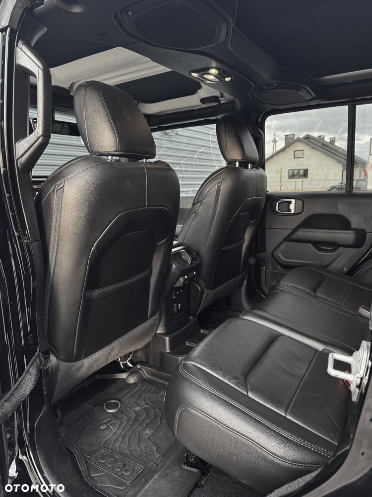 Jeep Wrangler - 14